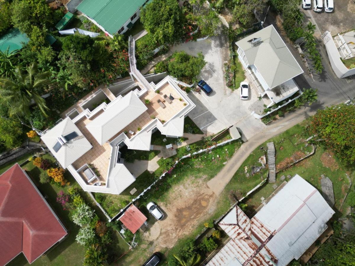 Harmony Self-Catering Apartments Beau Vallon  Buitenkant foto